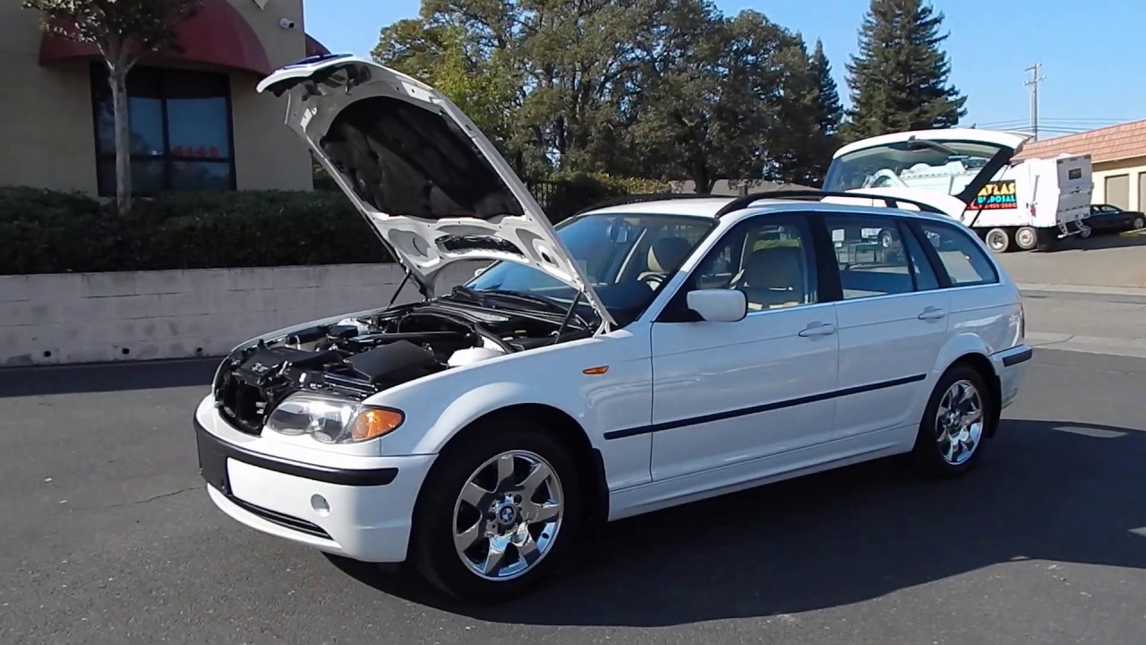 2002 BMW 325XI Wagon 5 speed manual transmission video review and walk around.