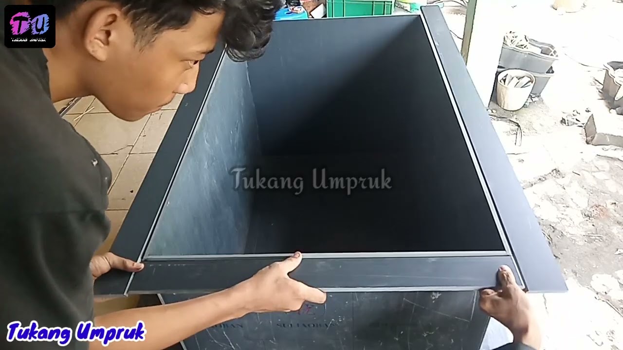 Pembuatan bak kapasitas 400L model polos, Material plat PVC 10mm#laspvc #laspp #plasticwelding 