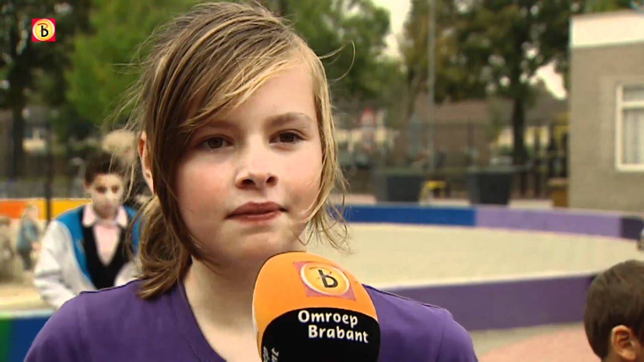 Keniaanse atleten op schoolbezoek