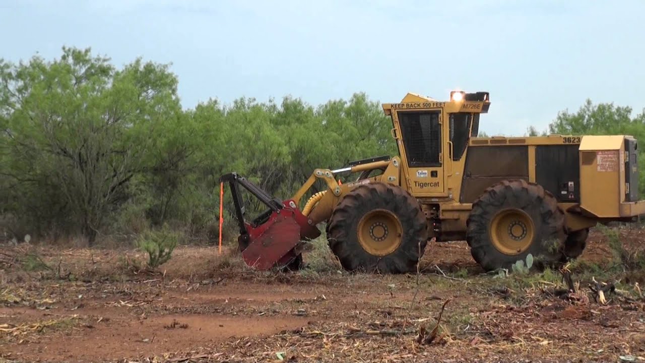 Tigercat M726E - south Texas oilfield