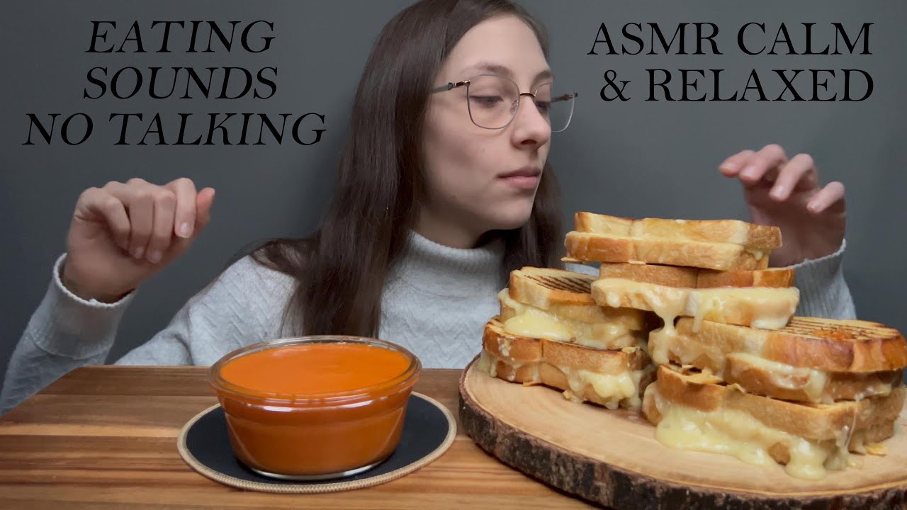 ASMR / GRILLED HAM AND CHEESE DIPPED IN TOMATO SOUP / EATING SOUNDS