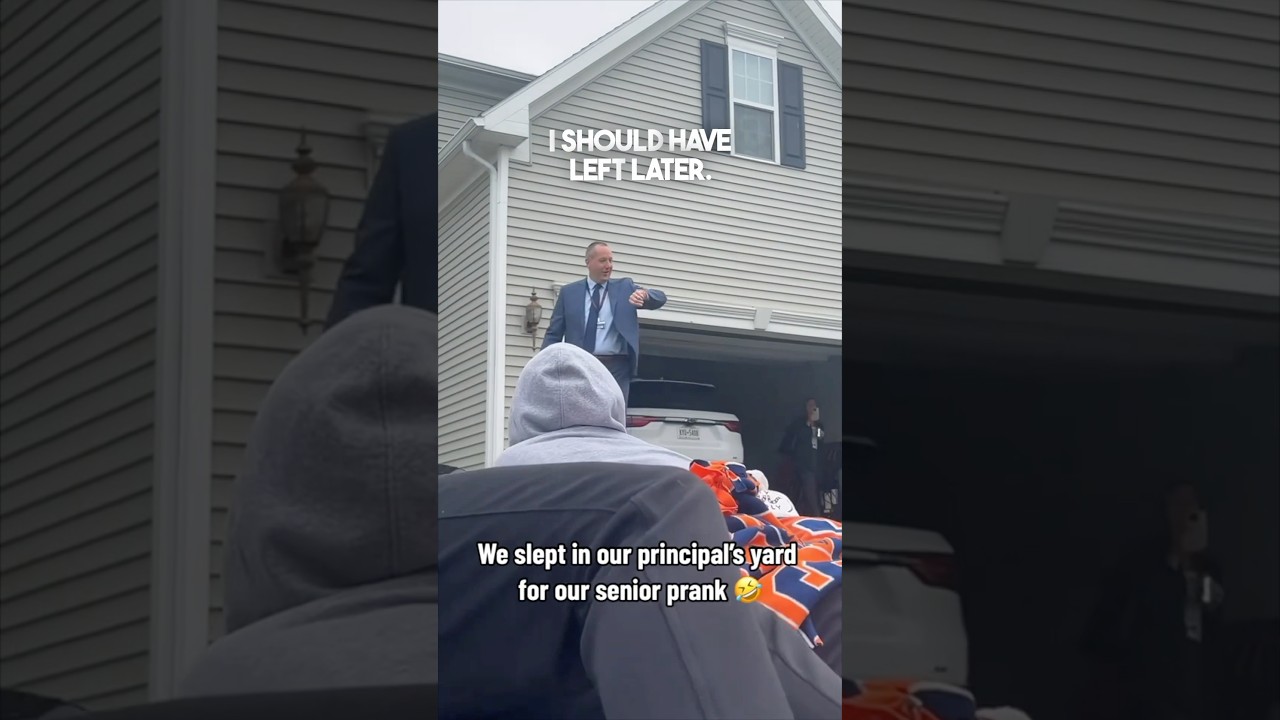 Эти старшеклассники спали во дворе дома своего директора 😂￼