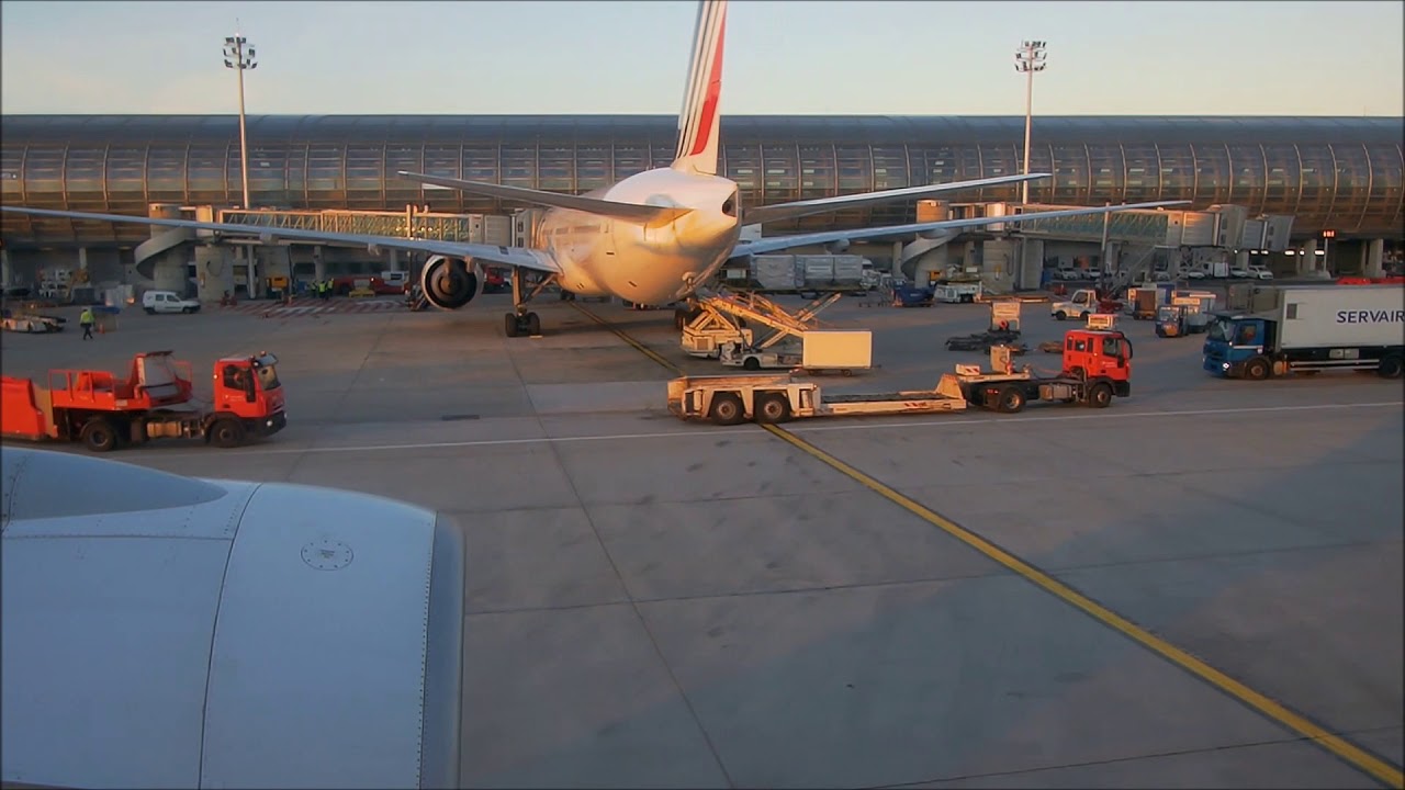 Departure CDG - Air France Flight AF 166
