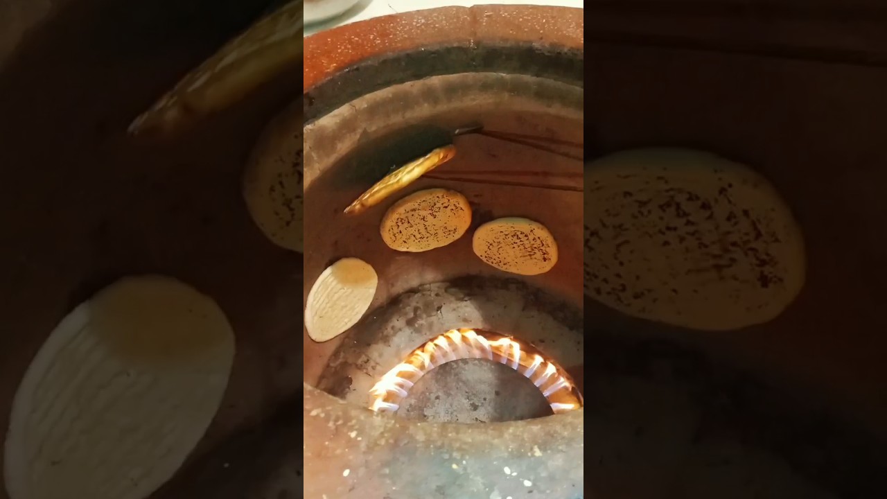 live Tandoori bhatti live naan making #youtubeshorts #shorts #tandoor