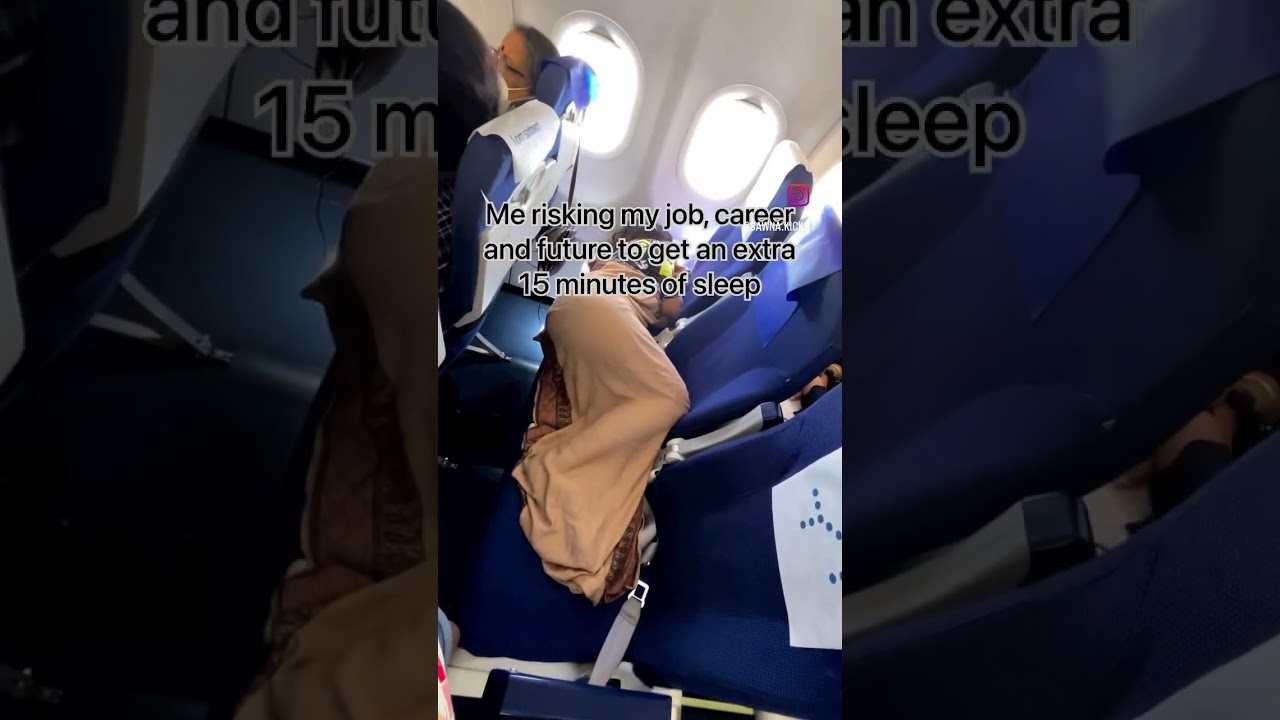 What economy class? 😏🤣 #funny #funnyshorts #laughing #sleep #sleeping #memes #funnyvideo