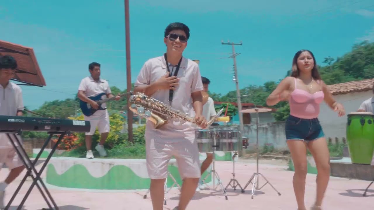 Los Super Boys - Tus Ojos (Videoclip Oficial)