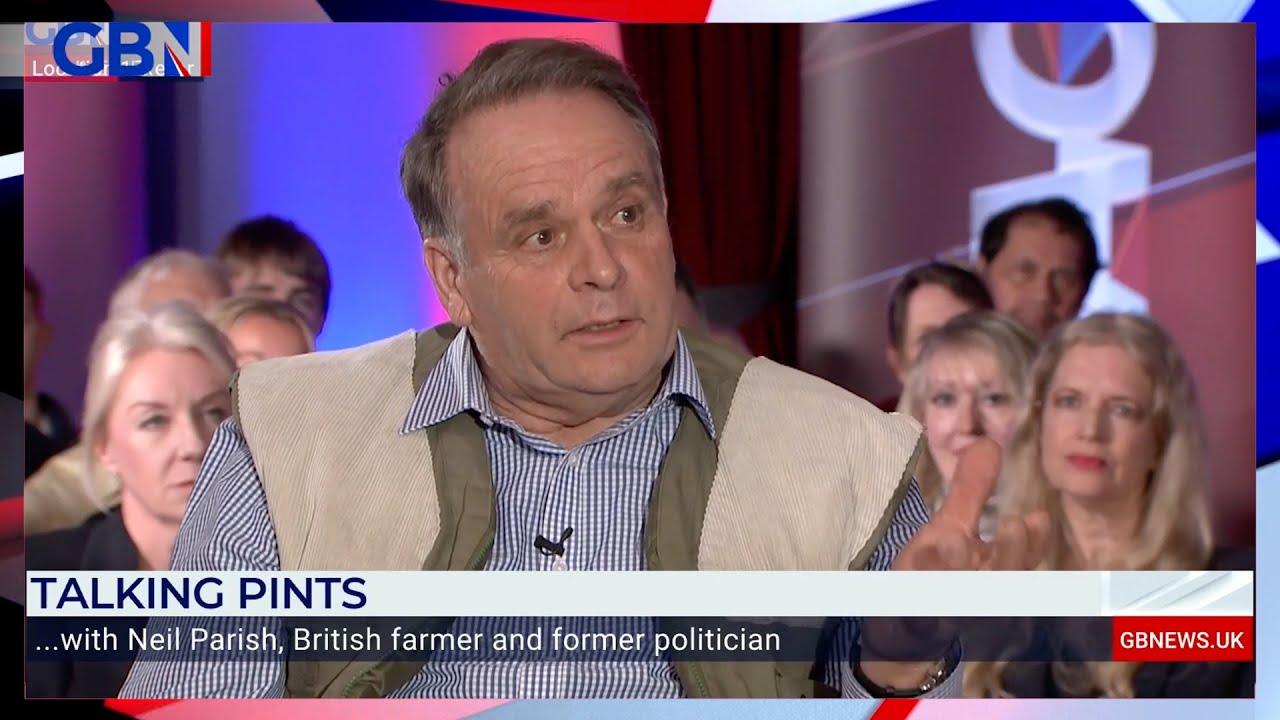Farming, tractors, & politics | Neil Parish joins Nigel Farage for Talking Pints 🍻