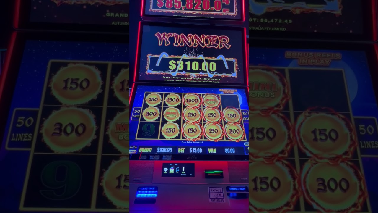 $15 bet on Autumn Moon playing Dimes. #winstar #dragonlink #casino #slots