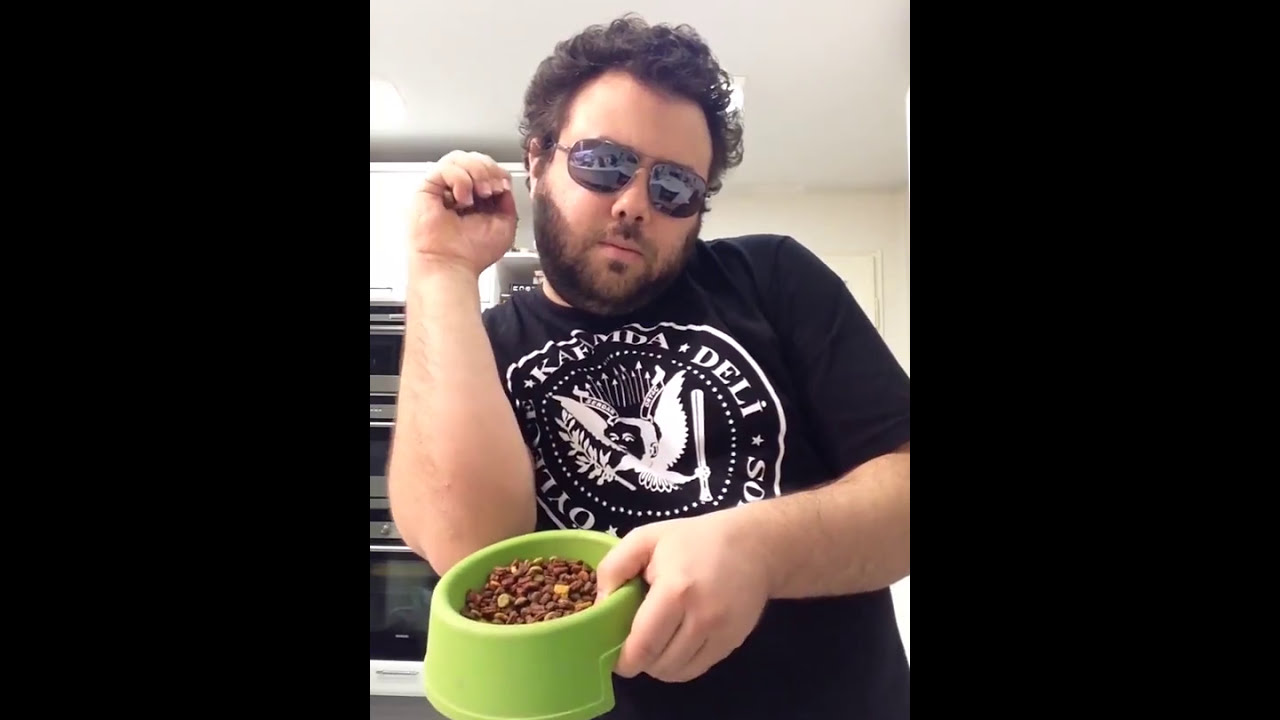 Nusret Meat Show - Cat Food Version :D