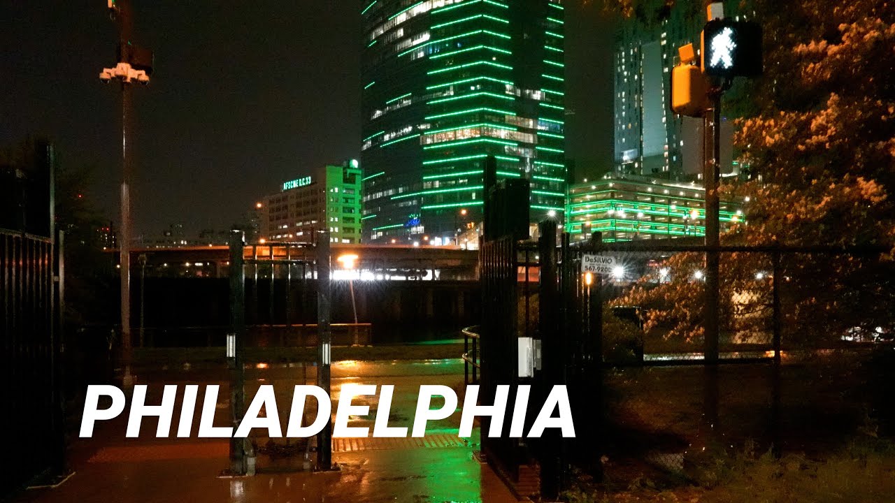 Philadelphia in 3D Audio - Walking in Rain 4K - ASMR Binaural - Rainy Night