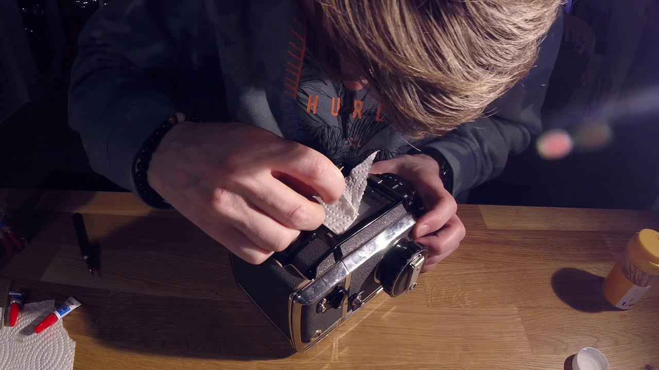FIXING MY BRONICA S2 MEDIUM FORMAT CAMERA (TIME-LAPSE)