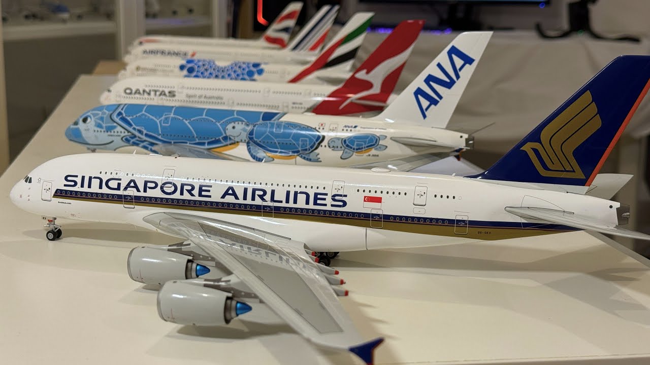 Singapore Airlines Airbus A380, 1:200 Diecast metal model unboxing  / SQ Wings - Aviation Megastore
