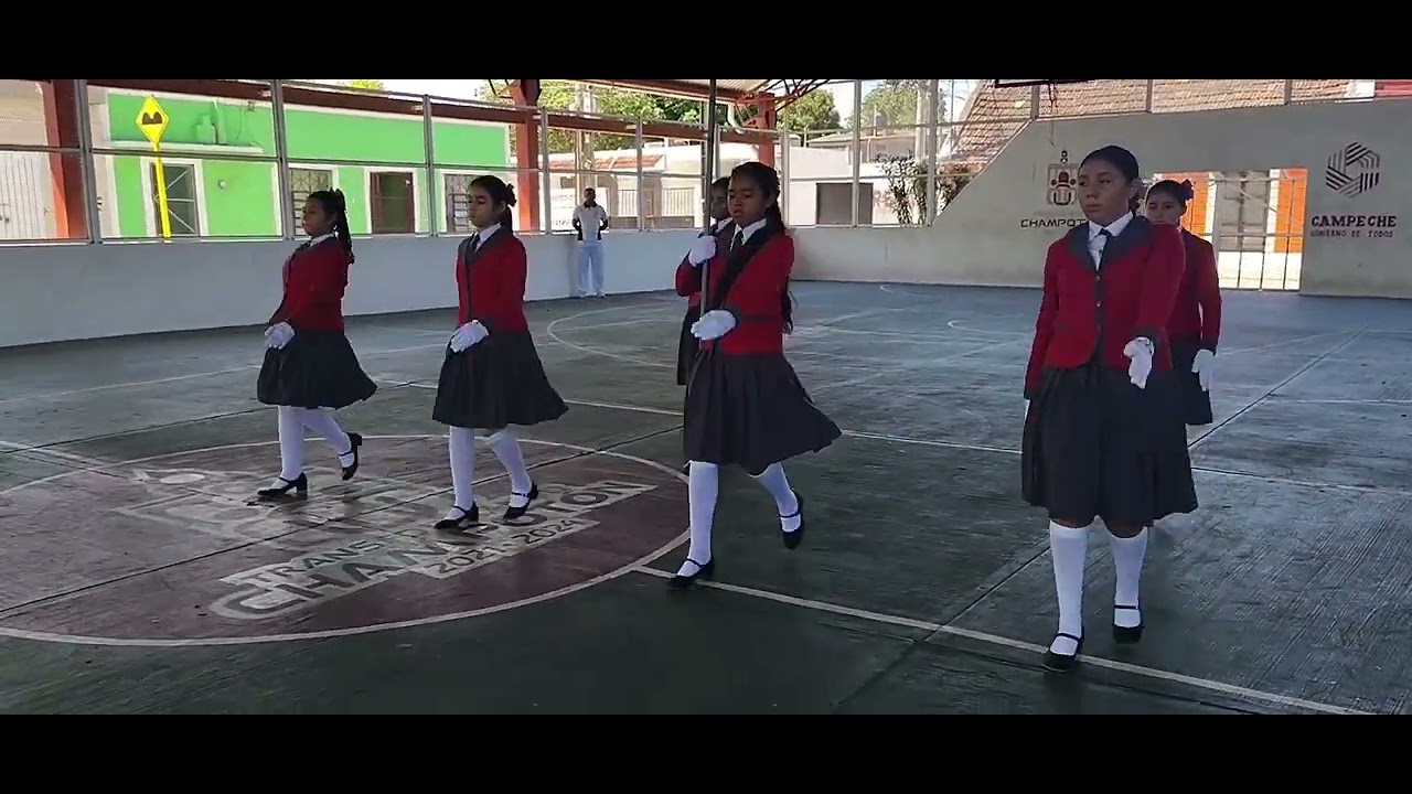 Rutina completa de escolta.
