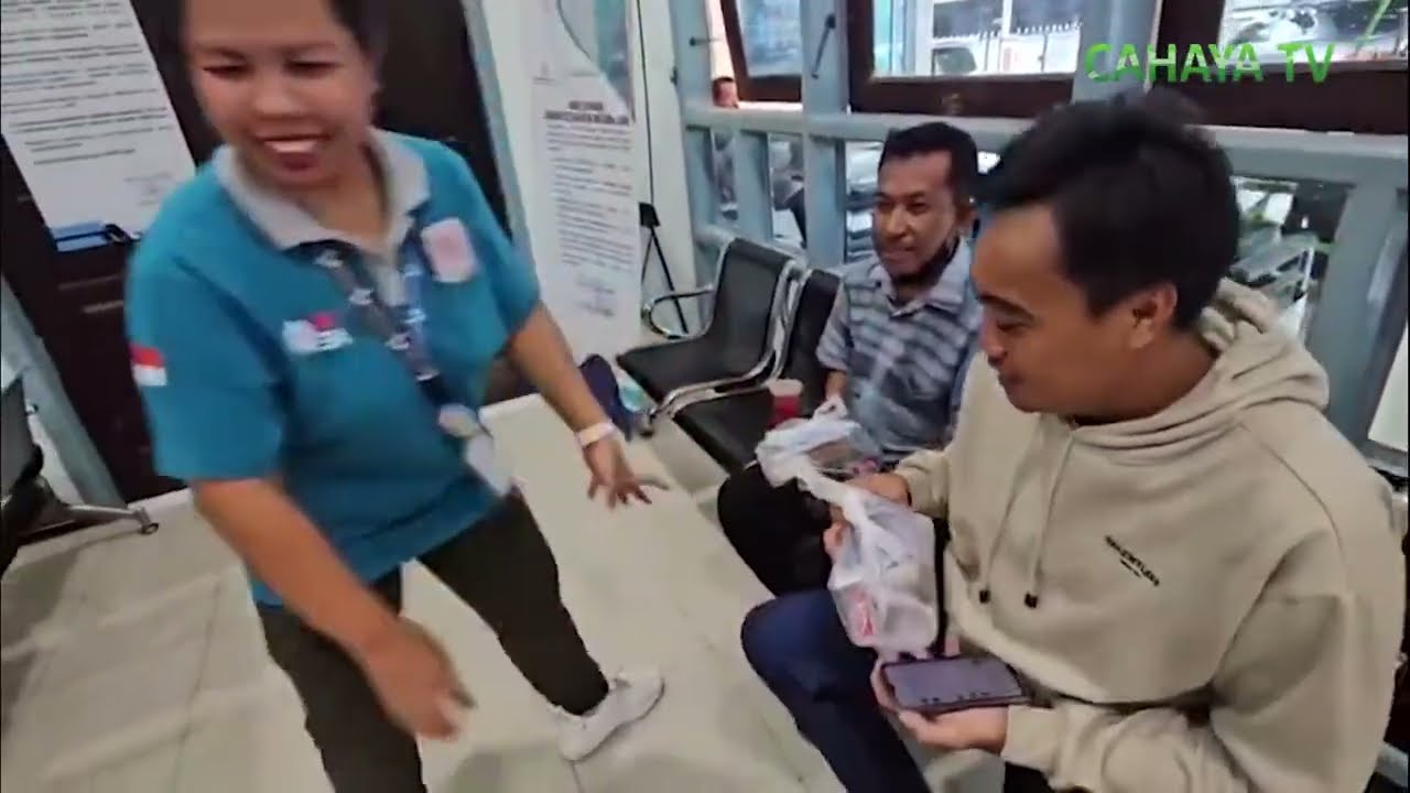 RS Budi Agung Juwana Bagikan Ratusan Takjil Untuk Keluarga Pasien