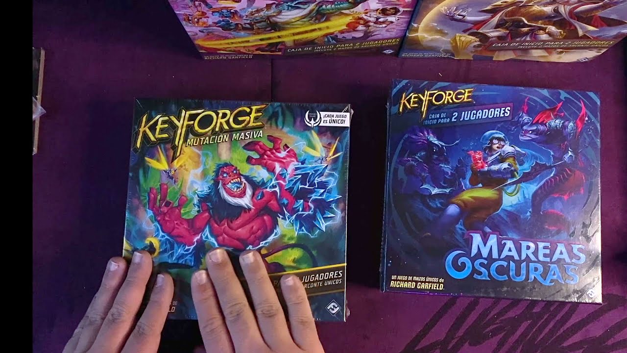 📦 UNBOXING BRUTAL: Keyforge TIPS, CAJAS DE INICIO, JUEGO ORGANIZADO Y MÁS | Gamesandmore.cl