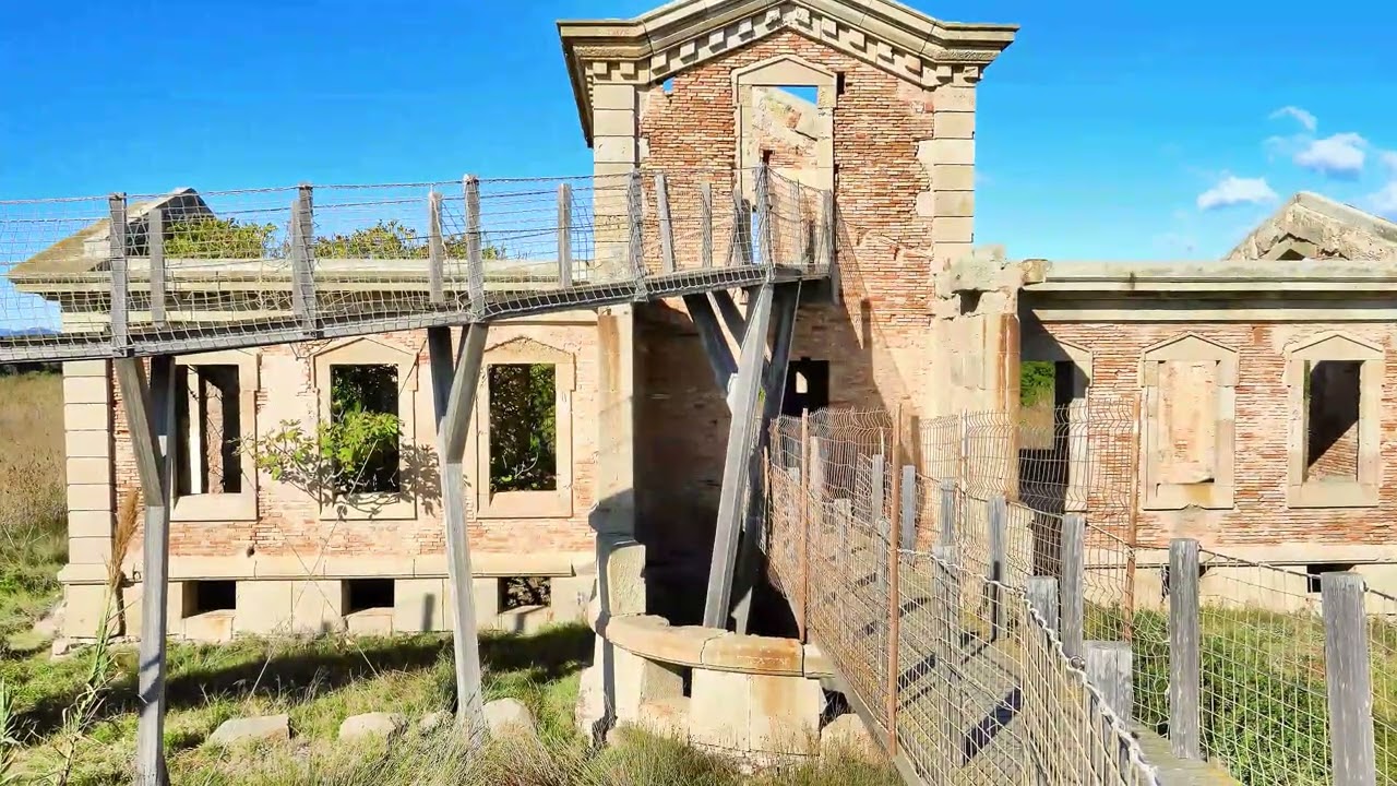 Antiguas Casernas de los Carabineros del Prat (Barcelona)