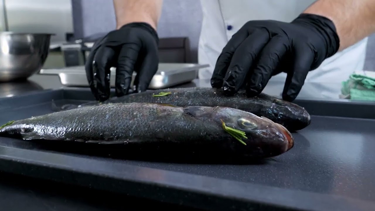 Come usare il forno Rational: Branzino e patate con iCombi Pro | RATIONAL