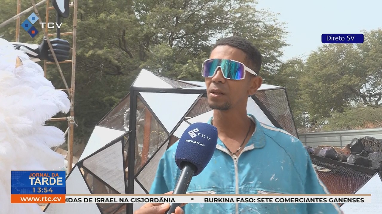 Direto dos estaleiros do grupo carnavalesco Cruzeiros do Norte - Desfila esta terça-feira às 20h00