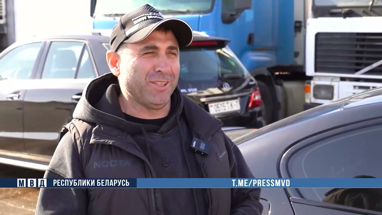 Водитель поставил под удар свой BMW, чтобы остановить угнанный автомобиль в Столбцовском районе