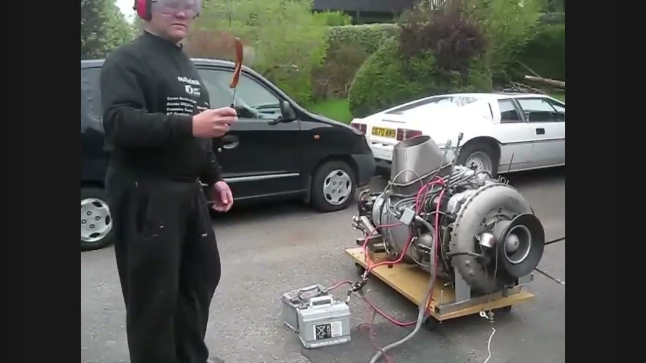 Frasse grillar korv på 13 sekunder på sin Caterpillar gasturbin motor