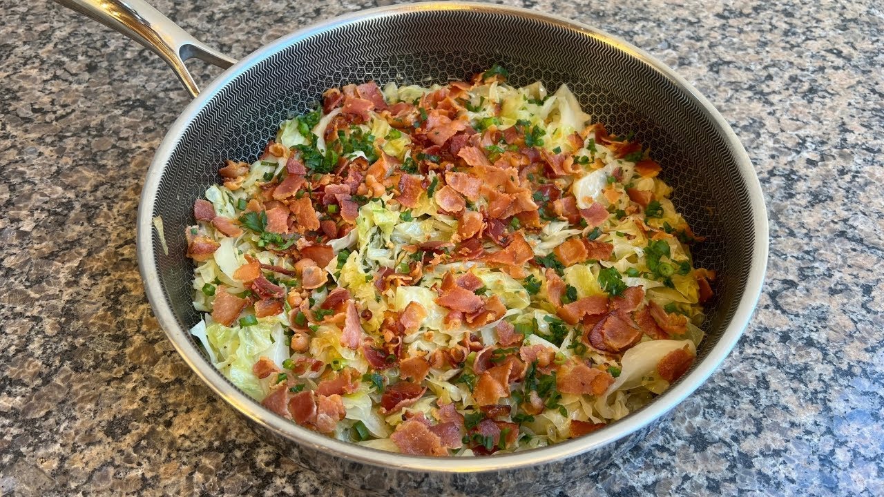 Repolho Refogado Com Bacon | Delícias da Eleni