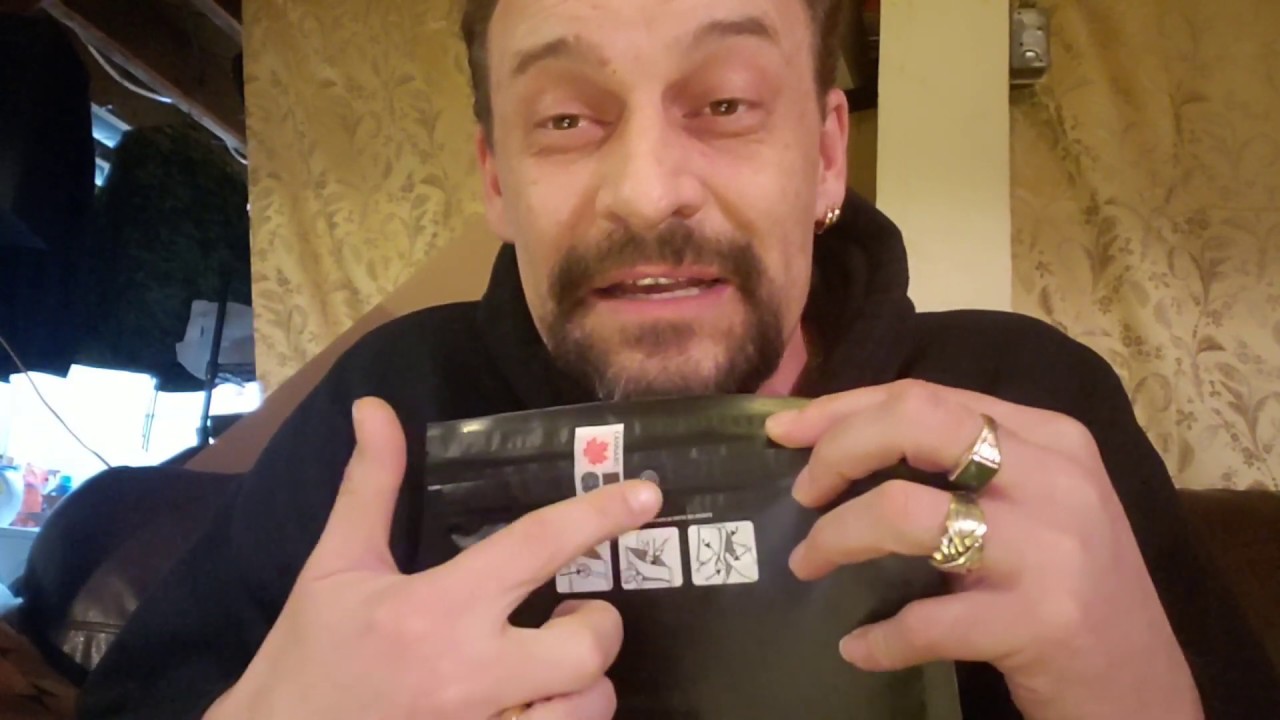 Hexo Corp. Cannabis Original Stash OS.220 1 Ounce review Indica Blend
