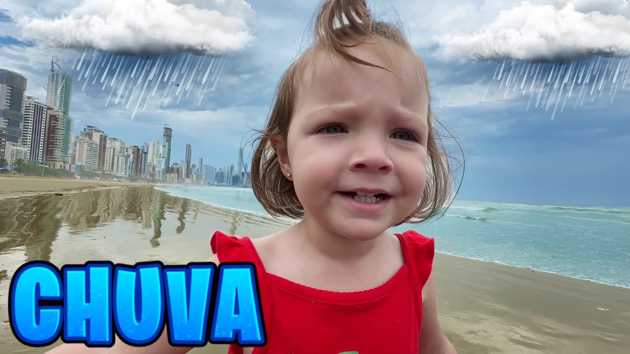 ★ DORA PASSOU APUROS NA PRAIA E TOMOU SEU PRIMEIRO BANHO DE CHUVA ★ ISADORA MASUDINHA ★