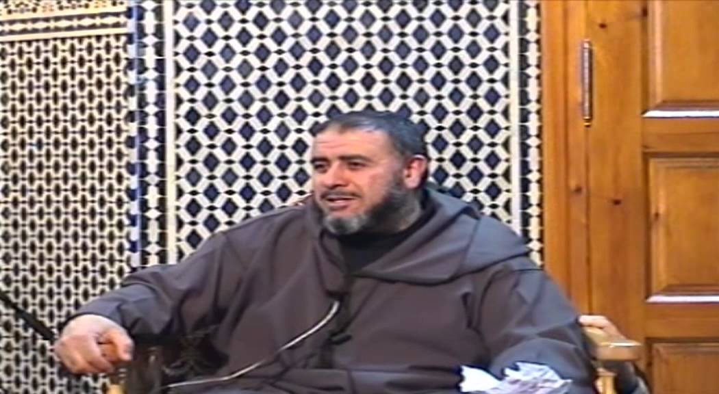 أنا شاب أصلي وأدخن ! كيف أصنع ؟