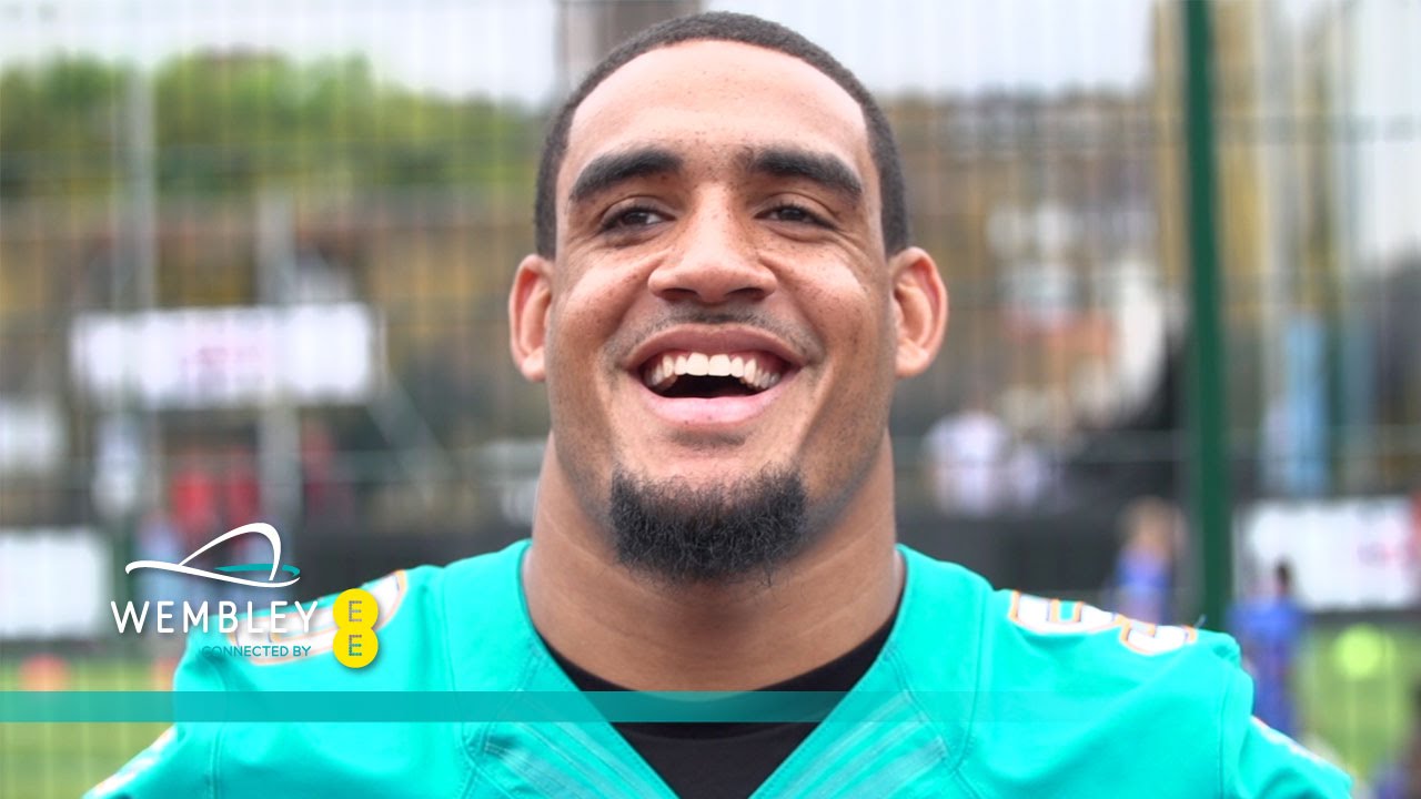 Does Olivier Vernon prefer Messi or Ronaldo? | Gone In 60 Seconds