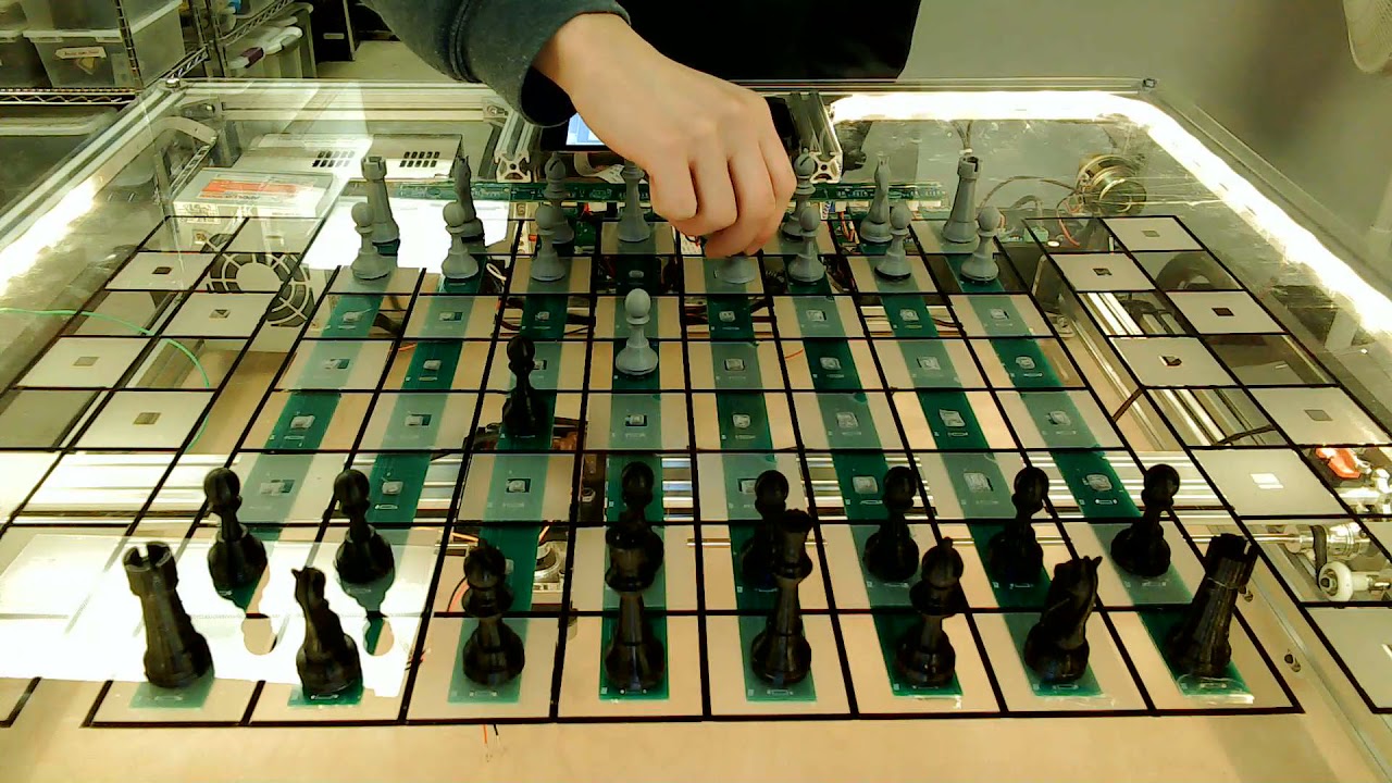 MagiChess Quick Demo: Automated / Connected Chess Robot