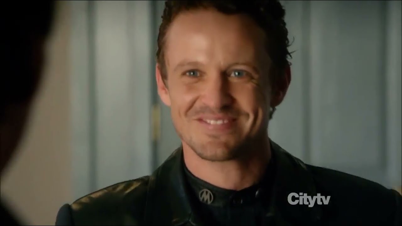 Revolution - 1x09 - Miles meets Bass
