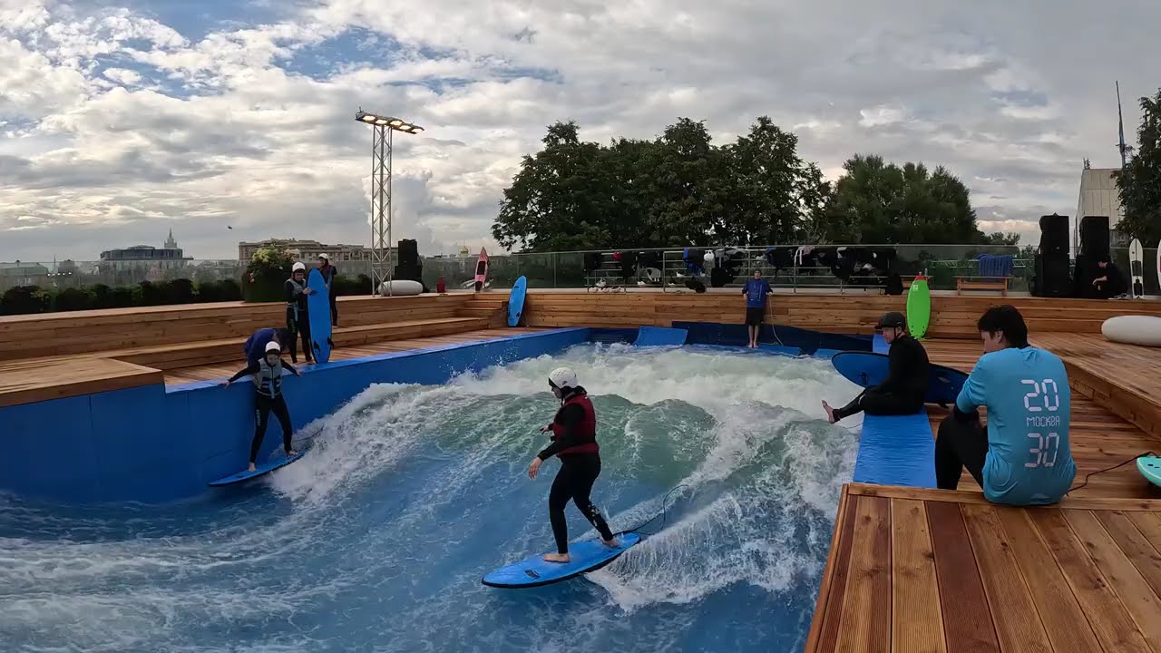 Surfing Muzeon Moscow 2030 #shorts