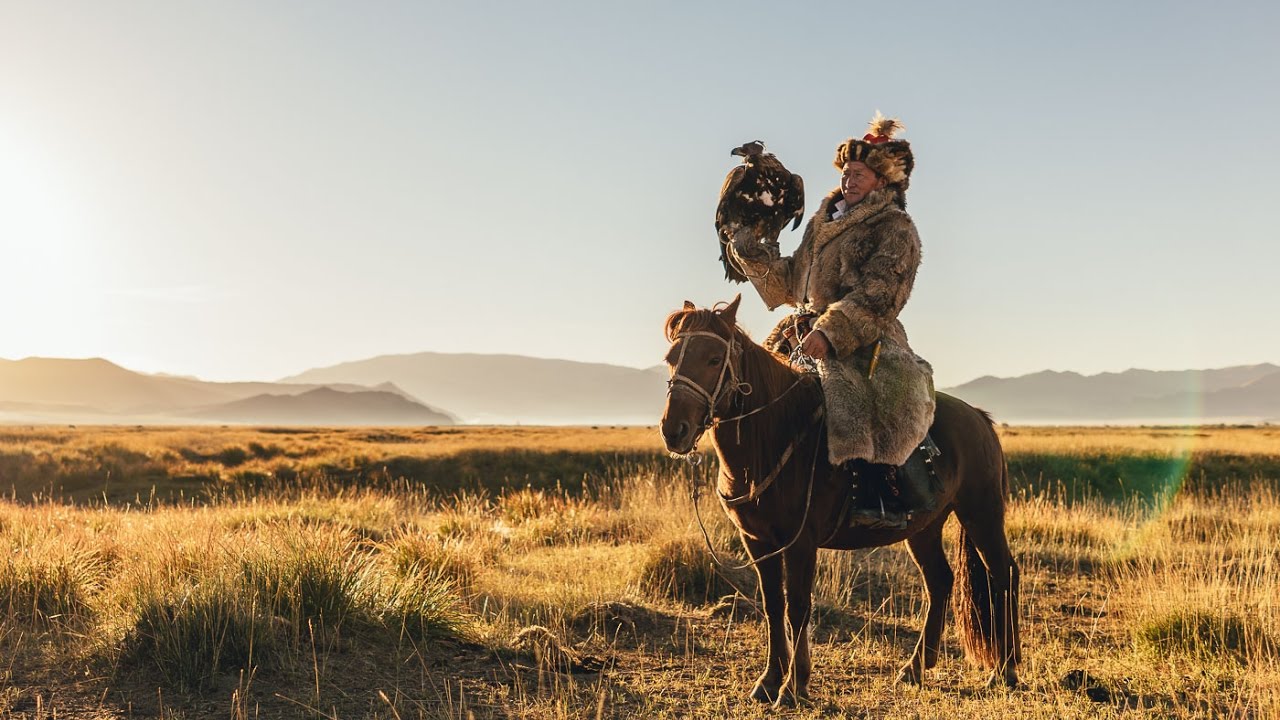 Mongolia solo horse trekking