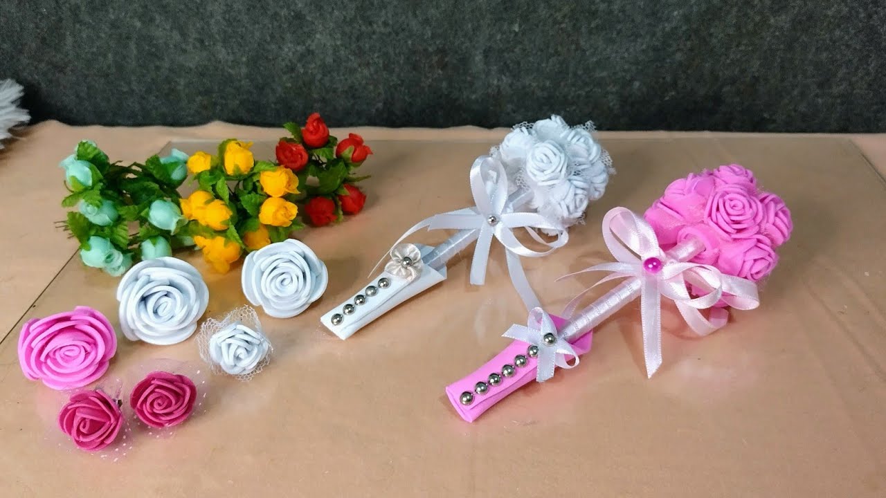 CANETAS 🖊️decoradas com MINI FLORES de E.V.A !