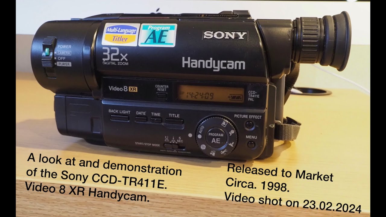 Sony CCD-TR411E.  Video8 XR Handycam