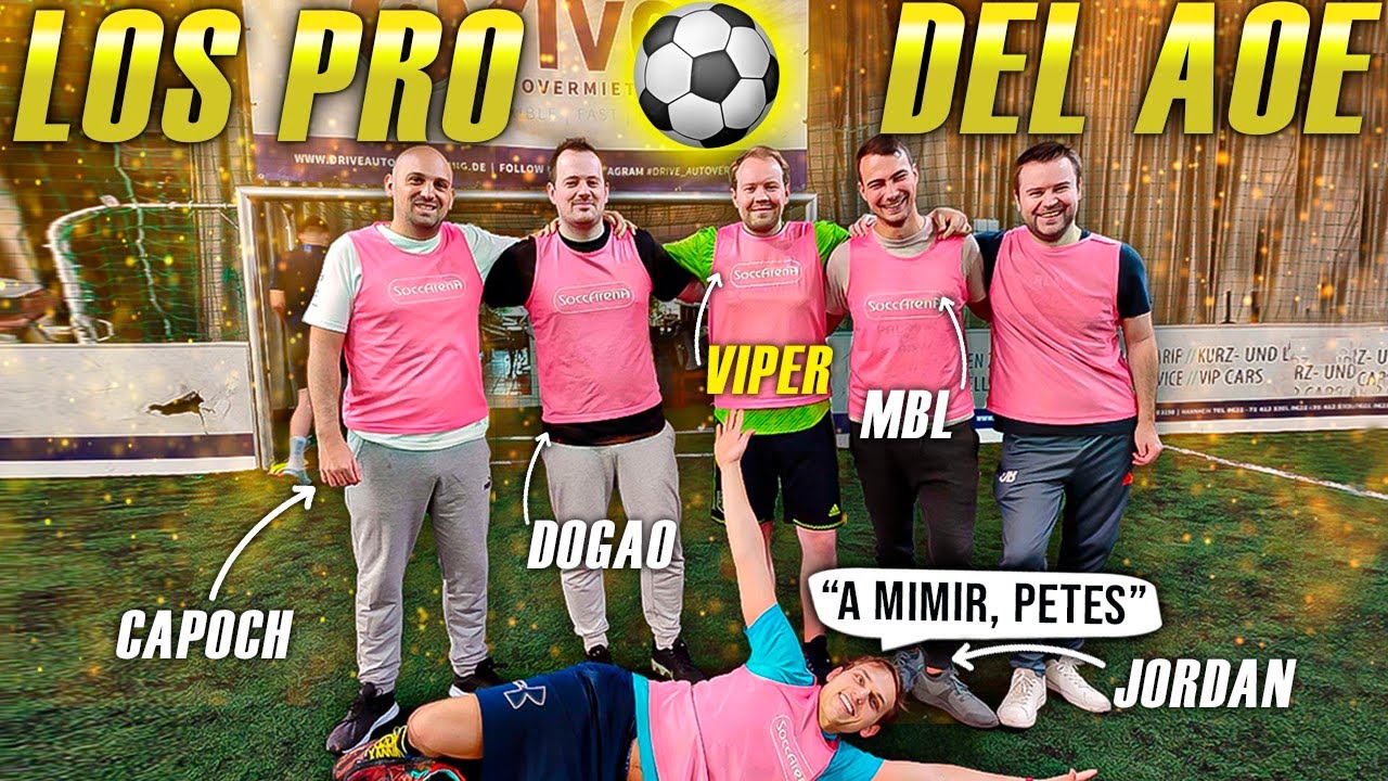 CAPOCH se convierte en MARADONA - FÚTBOL con todos los PRO del AGE of EMPIRES 2