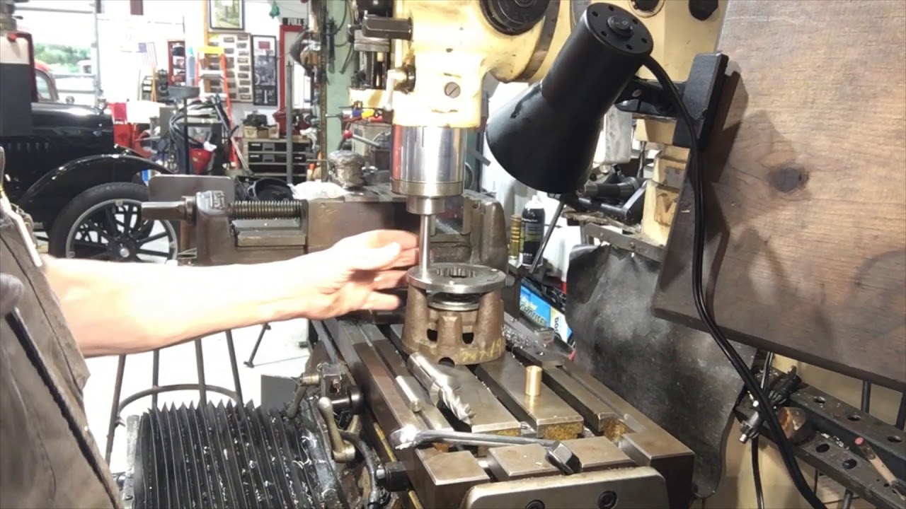 Ford Model T repairing a Ruckstell P 160 diff housing