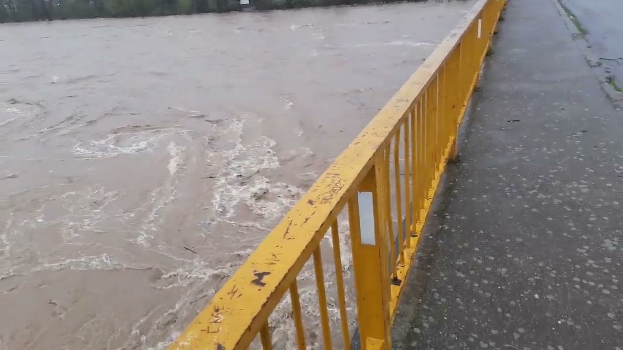 Modrica, rjeka Bosna...28 mart 2025 god. u 7h.