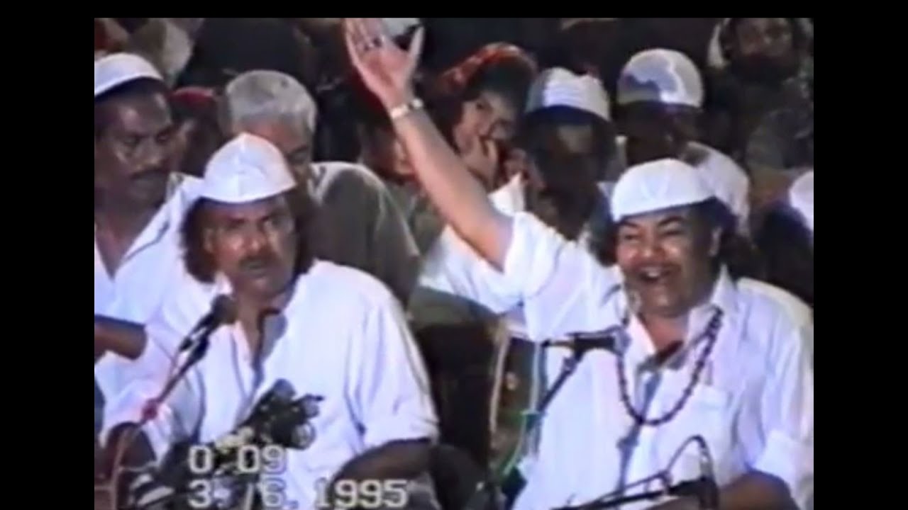 Sabri Brothers Qawwal : Khwaja Ki Deewani (Live In Shrine of Baba Farid, Pakpattan - 1995)