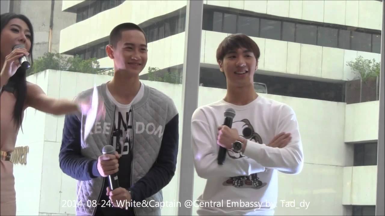 2014-08-24: White&Captain @Central Embassy ถาม-ตอบ (1)