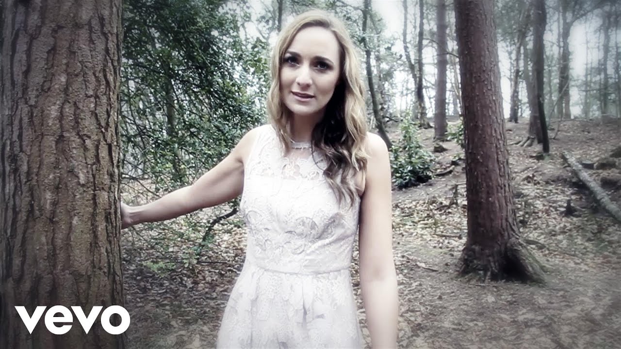 Emma Stevens - Dreaming Trees (Official Video)