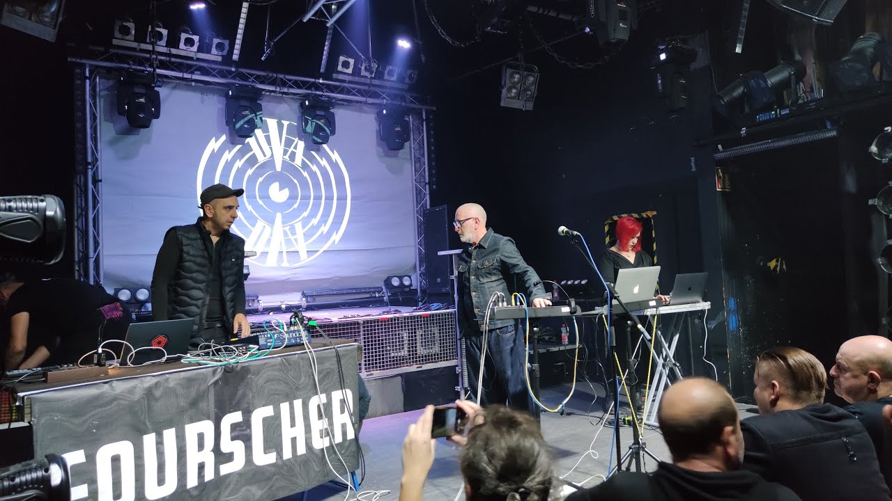 Fourscher 2023 ► Clock DVA