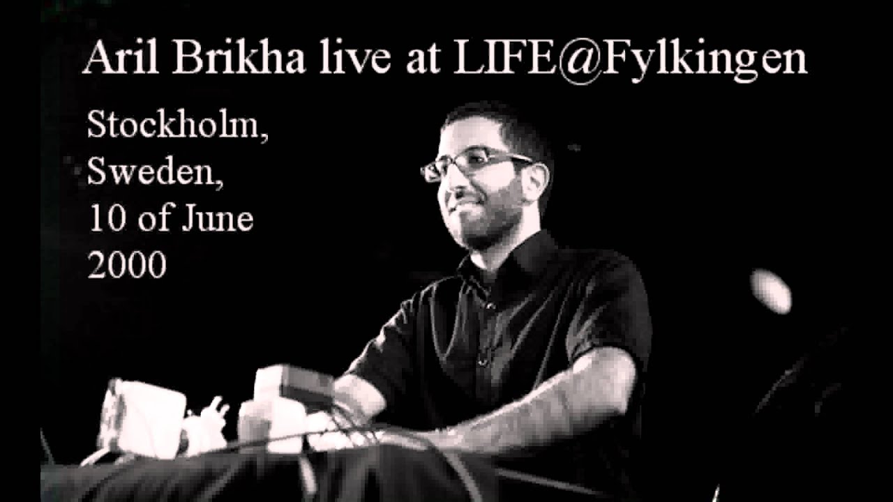 Aril Brikha  