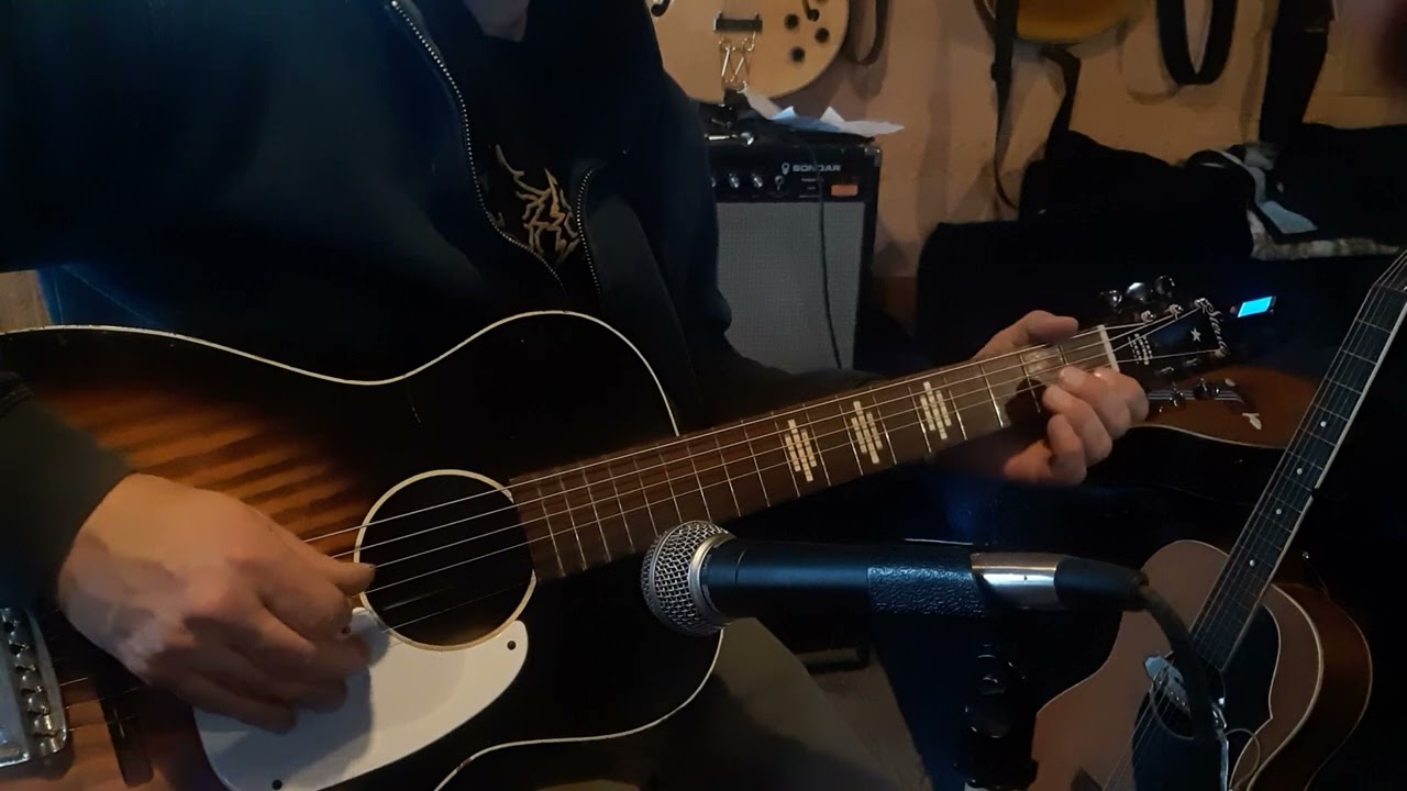 6 Vintage Guitar Round oldest  to newest