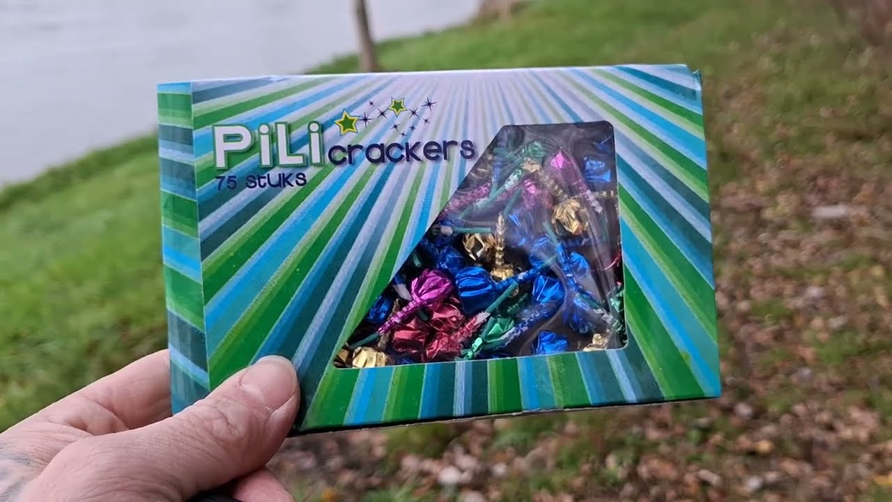 pili crackers testen van de xenos #vuurwerk #pyro #cat1 #fireworks