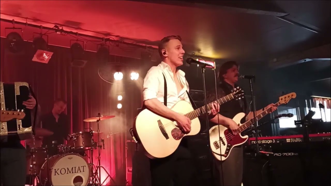 Komiat - Kirje sieltä jostakin