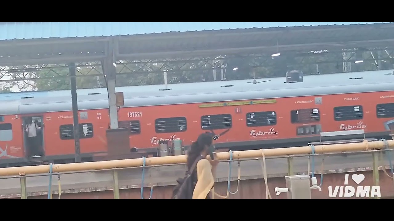 TRAIN JOURNEY VLOG FROM TRICHY JN TO UTHTHAMARKOVIL IN NEWLY BUILT M.E.M.U TRAIN 