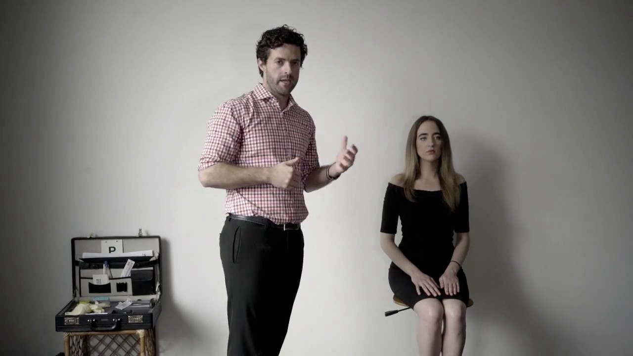 Neurologist demonstrates the RACP Short Case Exam for the Lower Cranial Nerves