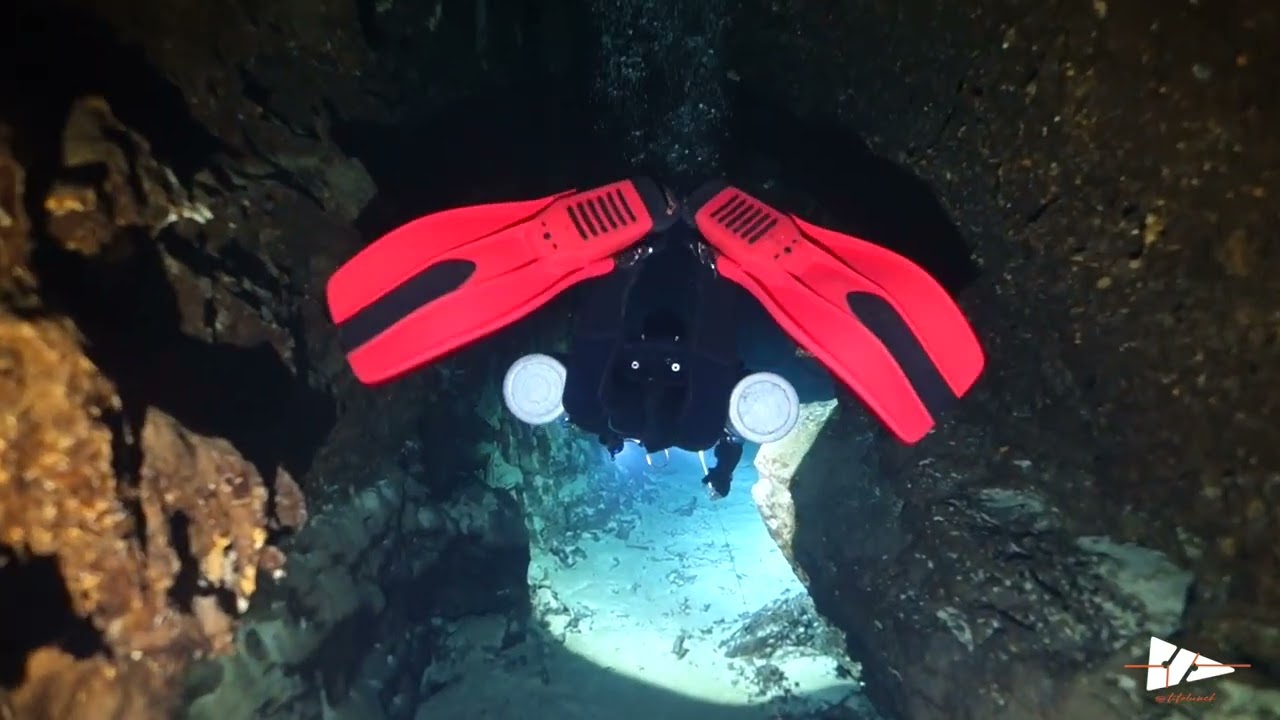 CENOTE AEROLITO