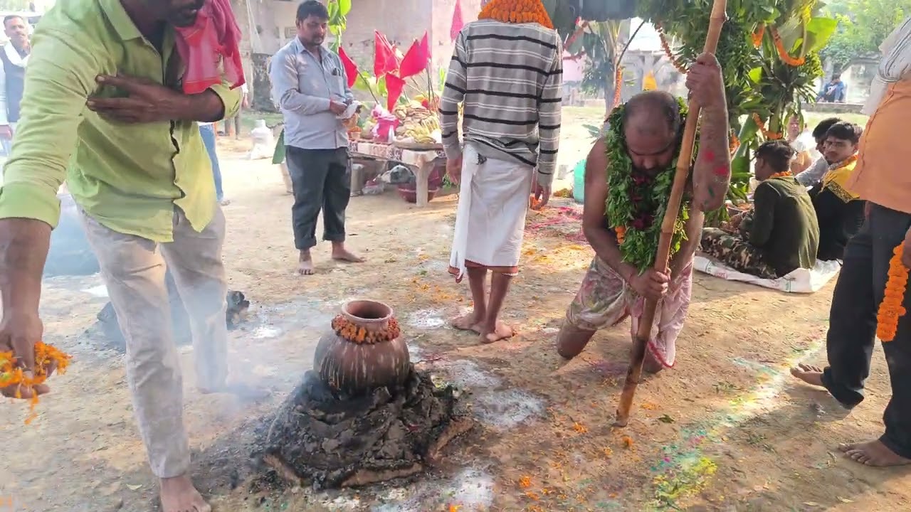 पप्पू भगत जी का पहला करहपूजा में भगत जी चार चाँद लगा दिया । काशी दास बाबा की पूजा #durgadevi #video 